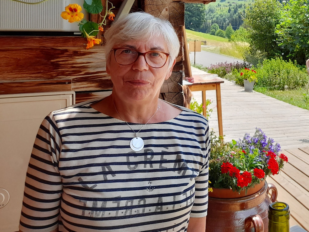 Gîte Les Petits Princes à Émancé - La propriétaire